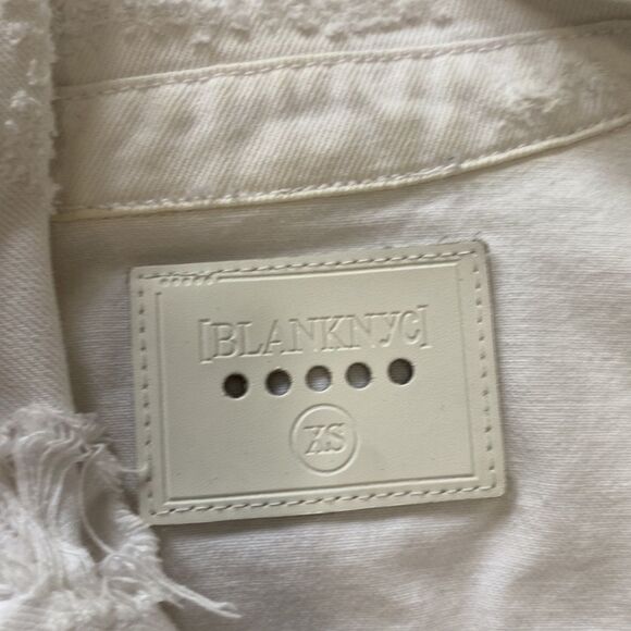 Blank NYC white ripped jean jacket - Picture 4 of 7